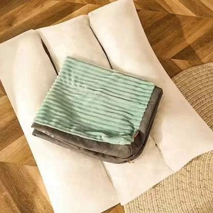 Winter Warm Dog Bed – Corduroy Sleeping Mat