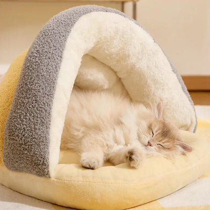 Winter Warm Cat Bed
